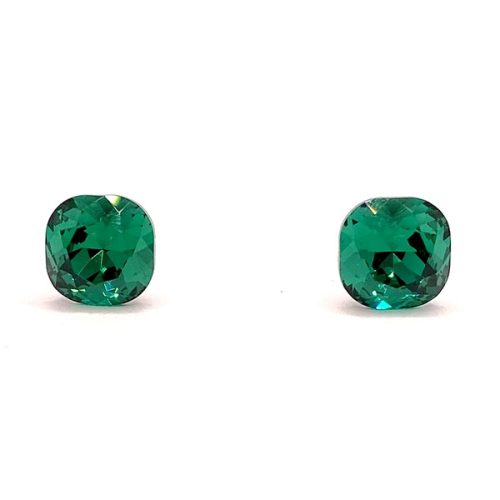 Kristály fülbevaló emerald színű párna 8 mm